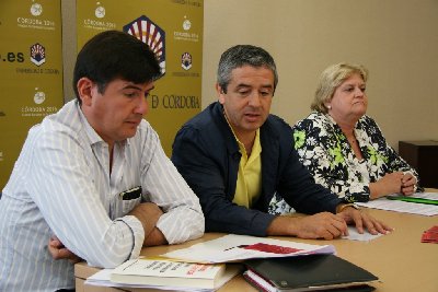 Corduba 07. El Grupo Almuzara forma editores en Corduba 07 y anuncia su intencin de crear un mster permanente